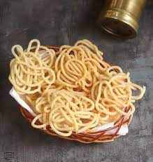 Spicy Thenkulal Murukku